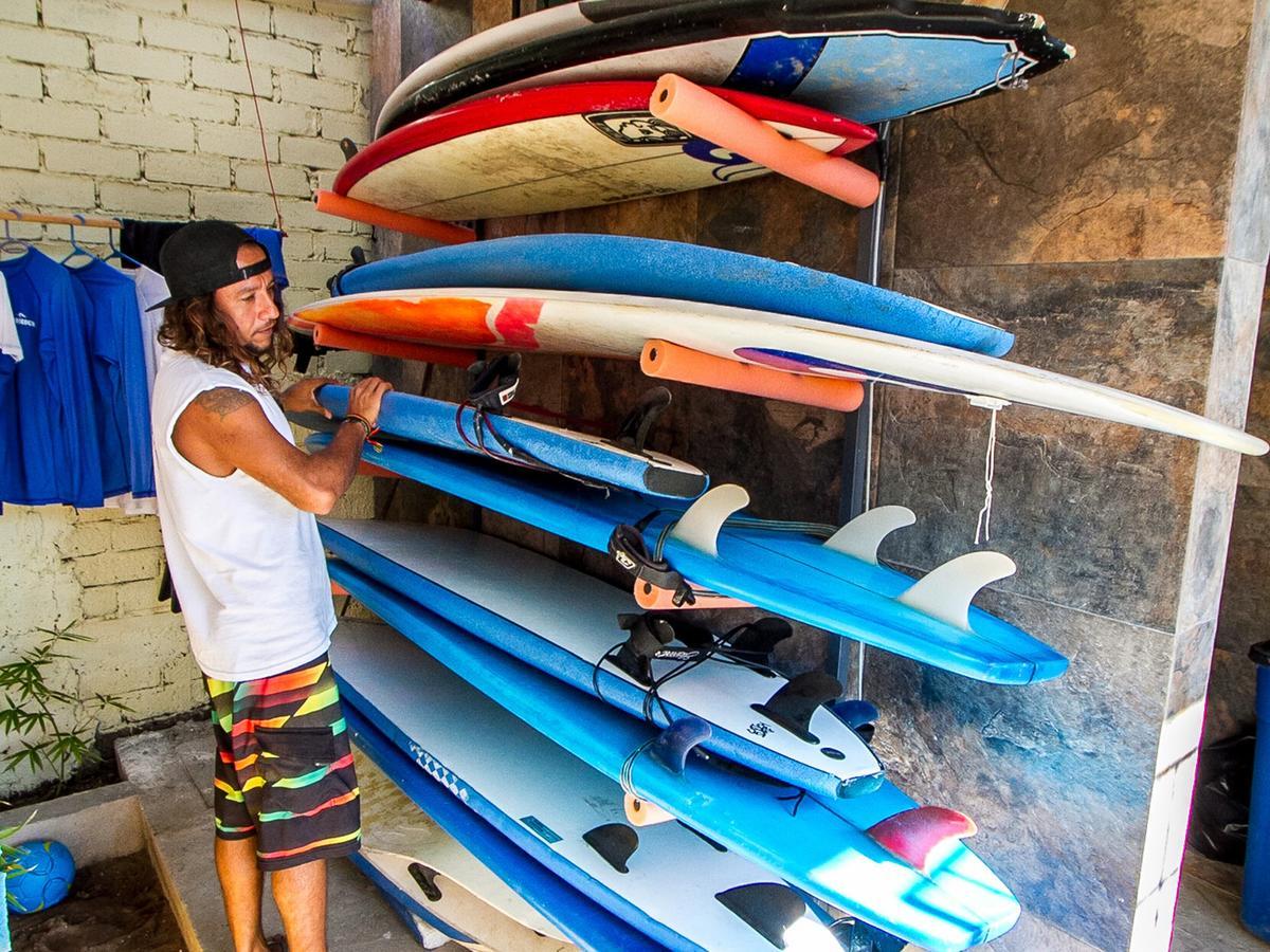 Hostel Experiencia Surf Camp Brisas de Zicatela Exterior foto