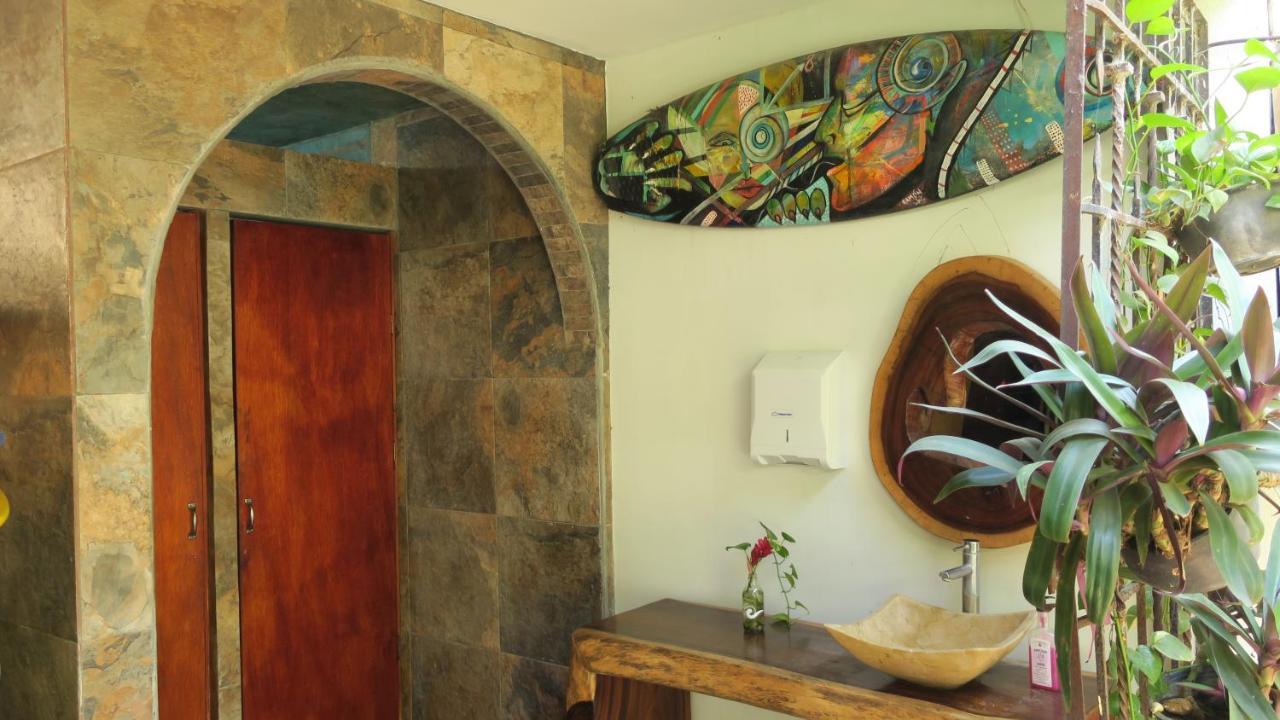 Hostel Experiencia Surf Camp Brisas de Zicatela Exterior foto